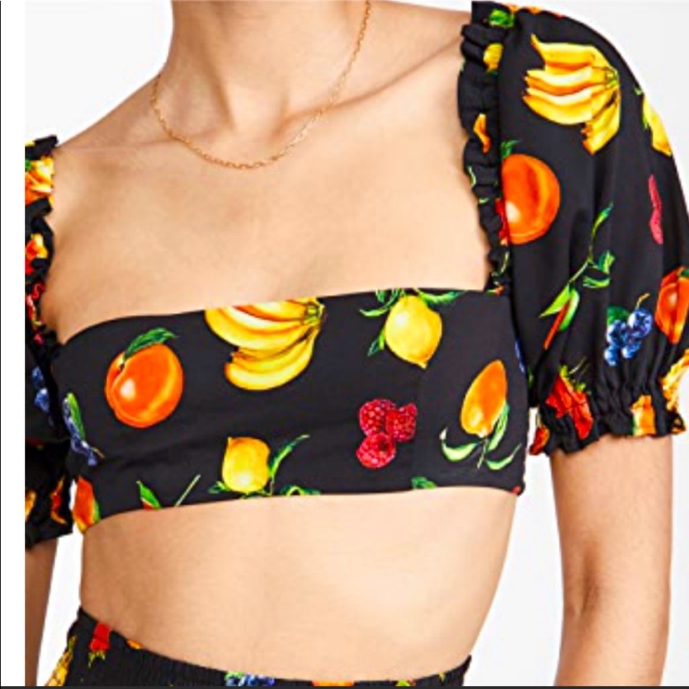 NWT WeWoreWhat tropical fruit print coco top